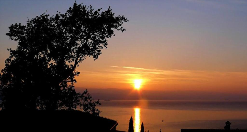 B&B Eva Icici Bagian luar foto
