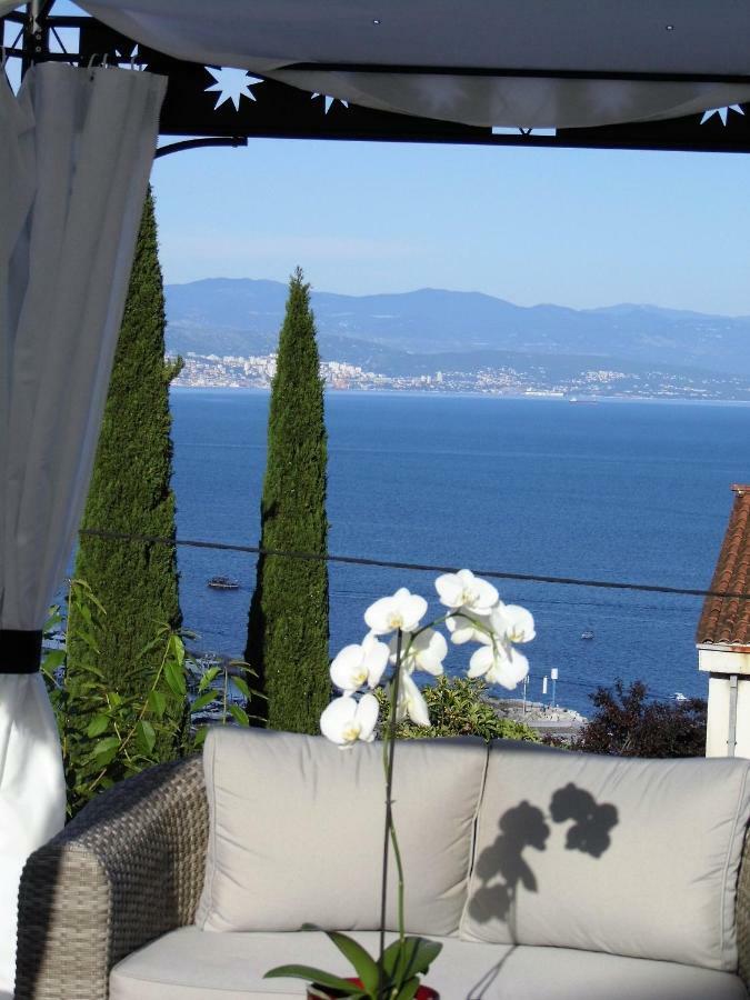 B&B Eva Icici Bagian luar foto