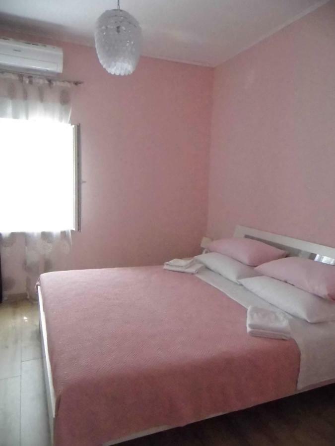 B&B Eva Icici Bagian luar foto