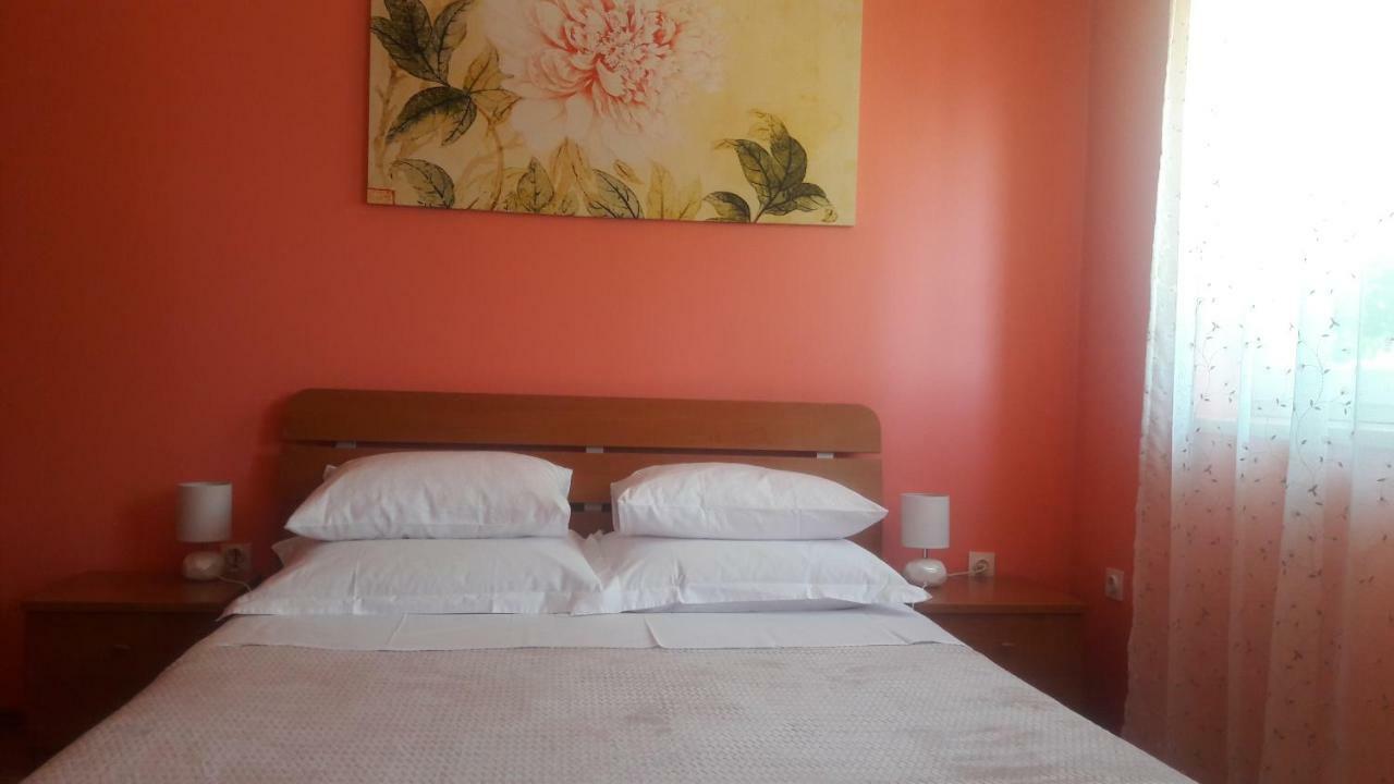B&B Eva Icici Bagian luar foto