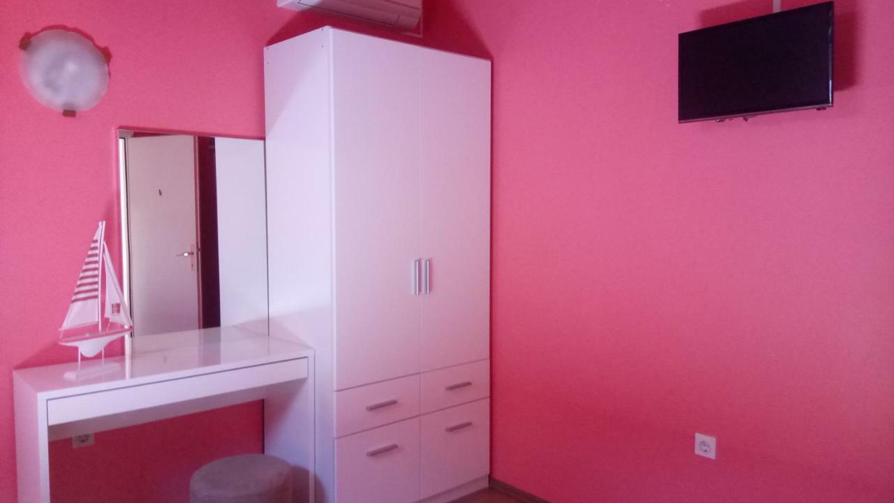 B&B Eva Icici Bagian luar foto